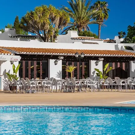 Apartamento Sunny Oasis With Pool *